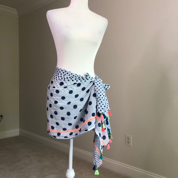 Polka Dot Tassel Scarf - Picture 5 of 9